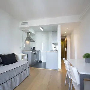 https://apartamentos-sercotel-jauregui.sansebastianhotels.net